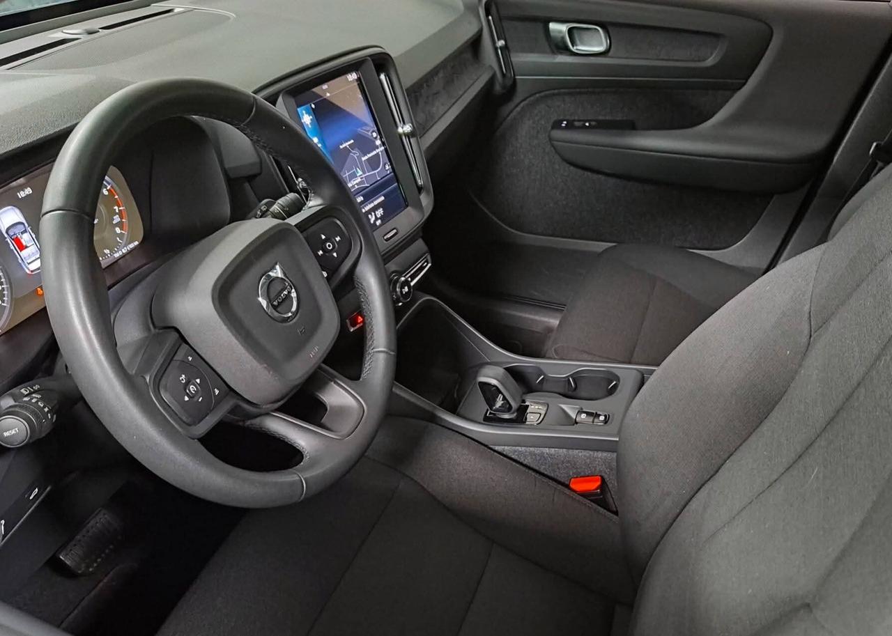 Volvo XC40 automatica 26.000km unico proprietario