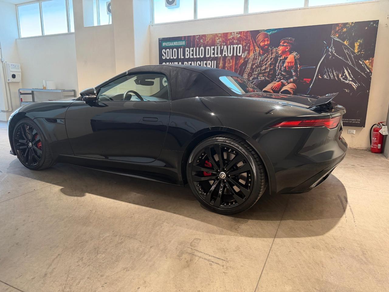 Jaguar F-Type 2.0 aut. Convertibile R-Dynamic