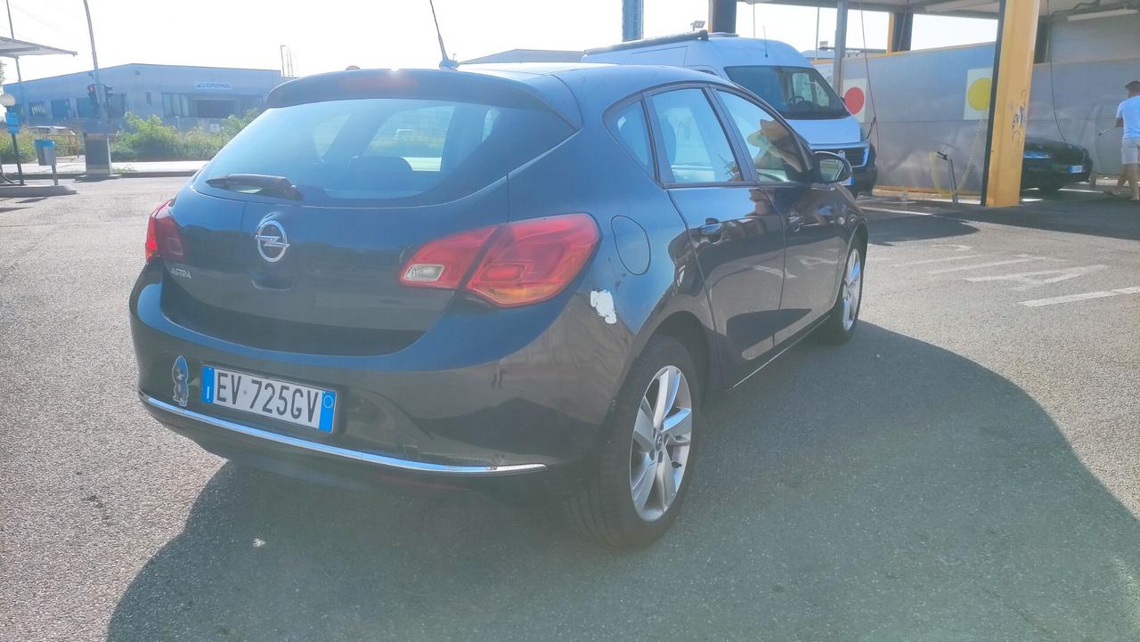 Opel Astra 1.4 Turbo 140CV GPL NEOPATENTATI - 2014