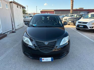 Lancia Ypsilon 1.2 69 CV 5 porte S&S Platinum