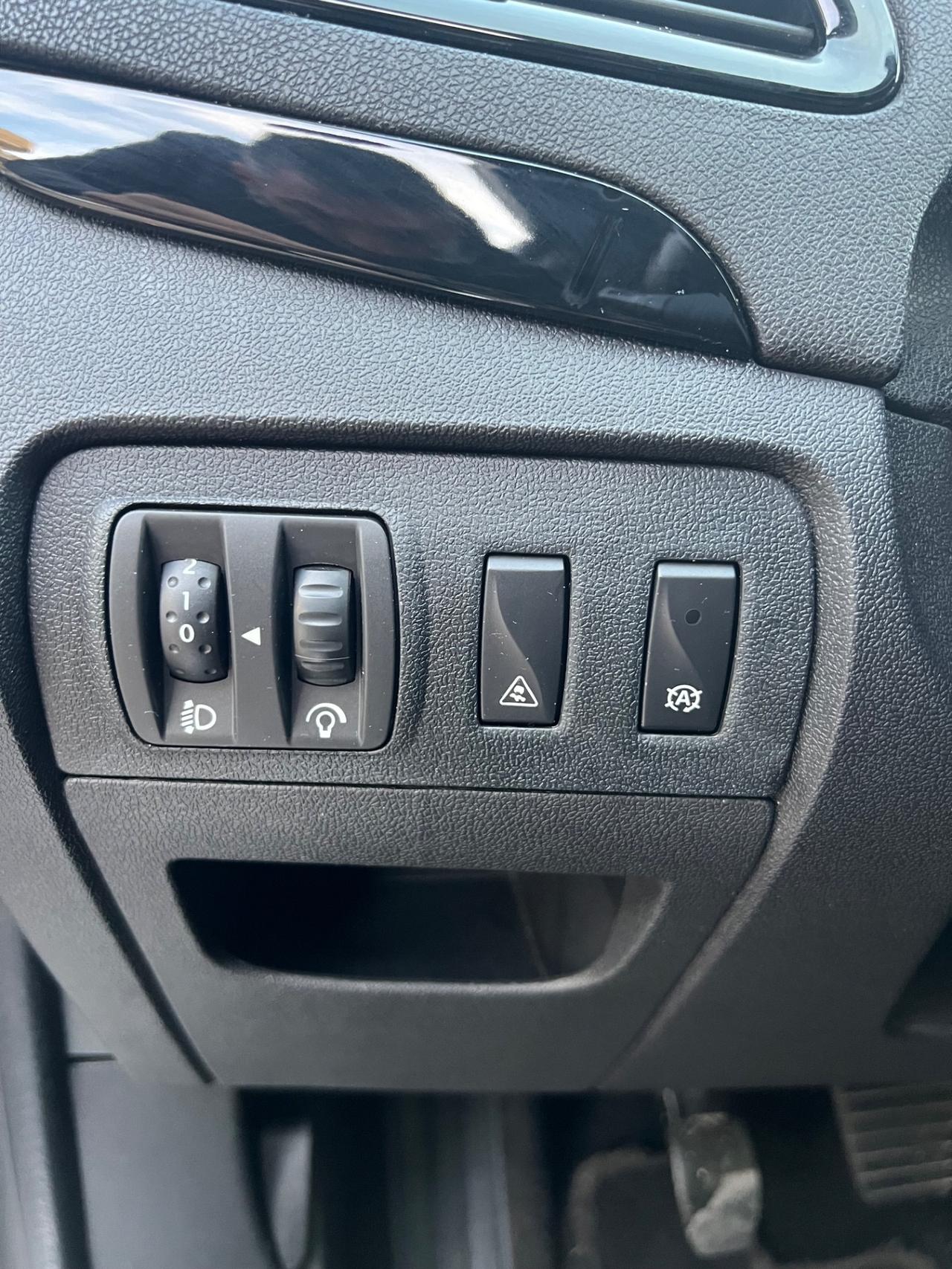 Renault Scenic Scénic X-Mod 1.6 dCi 130CV Luxe