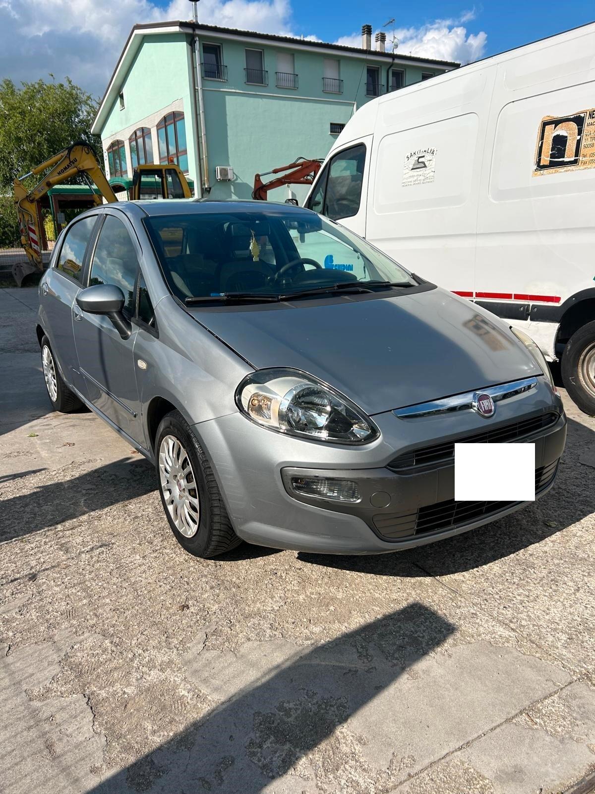 Fiat Punto 1.3 MJT II 75 CV 5 porte Young OK NEO PATENTATI