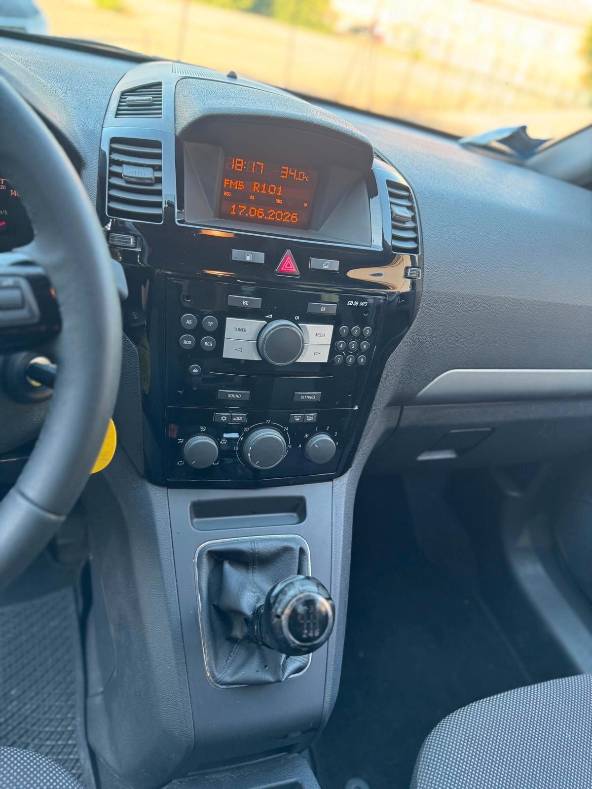 Opel Zafira Anno 2013 1.6 Benz/Metano 7 POSTI