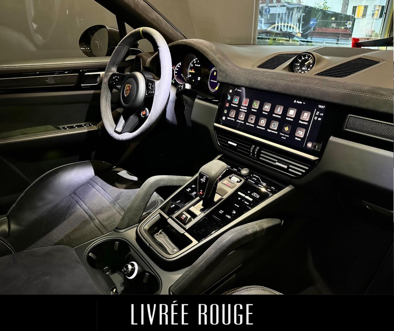 Porsche Cayenne Coupé 4.0 Turbo GT 640CV