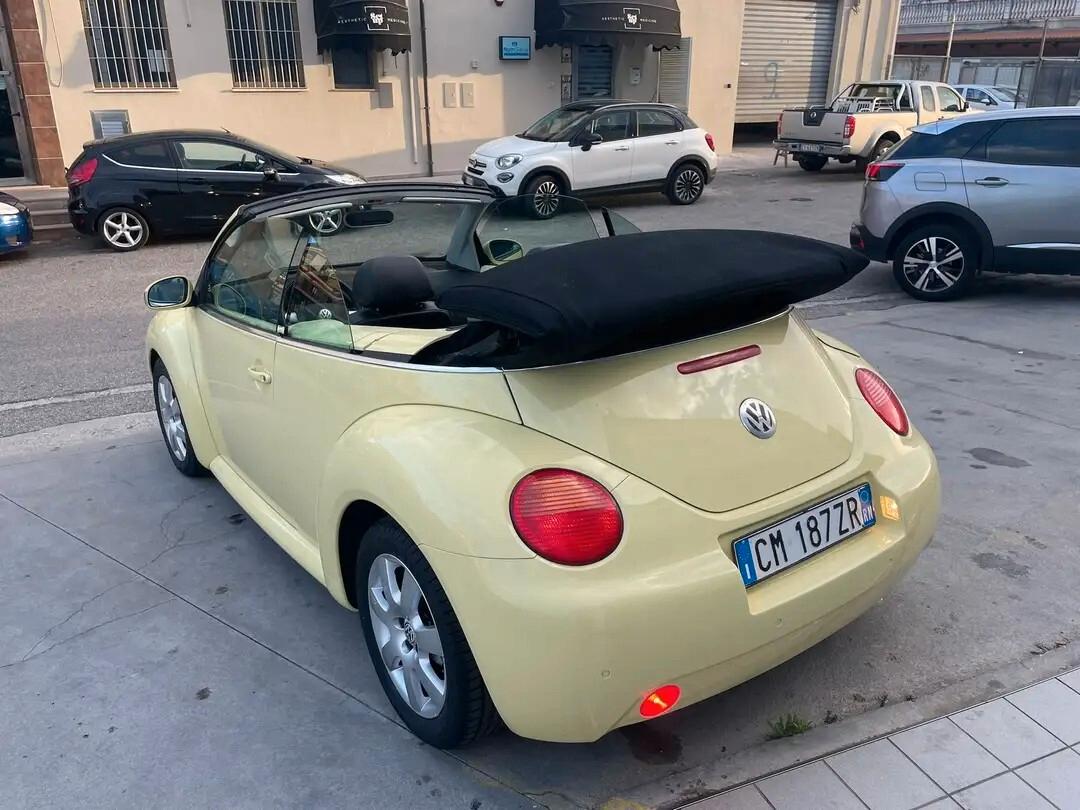 Volkswagen New Beetle 2.0 Cabrio