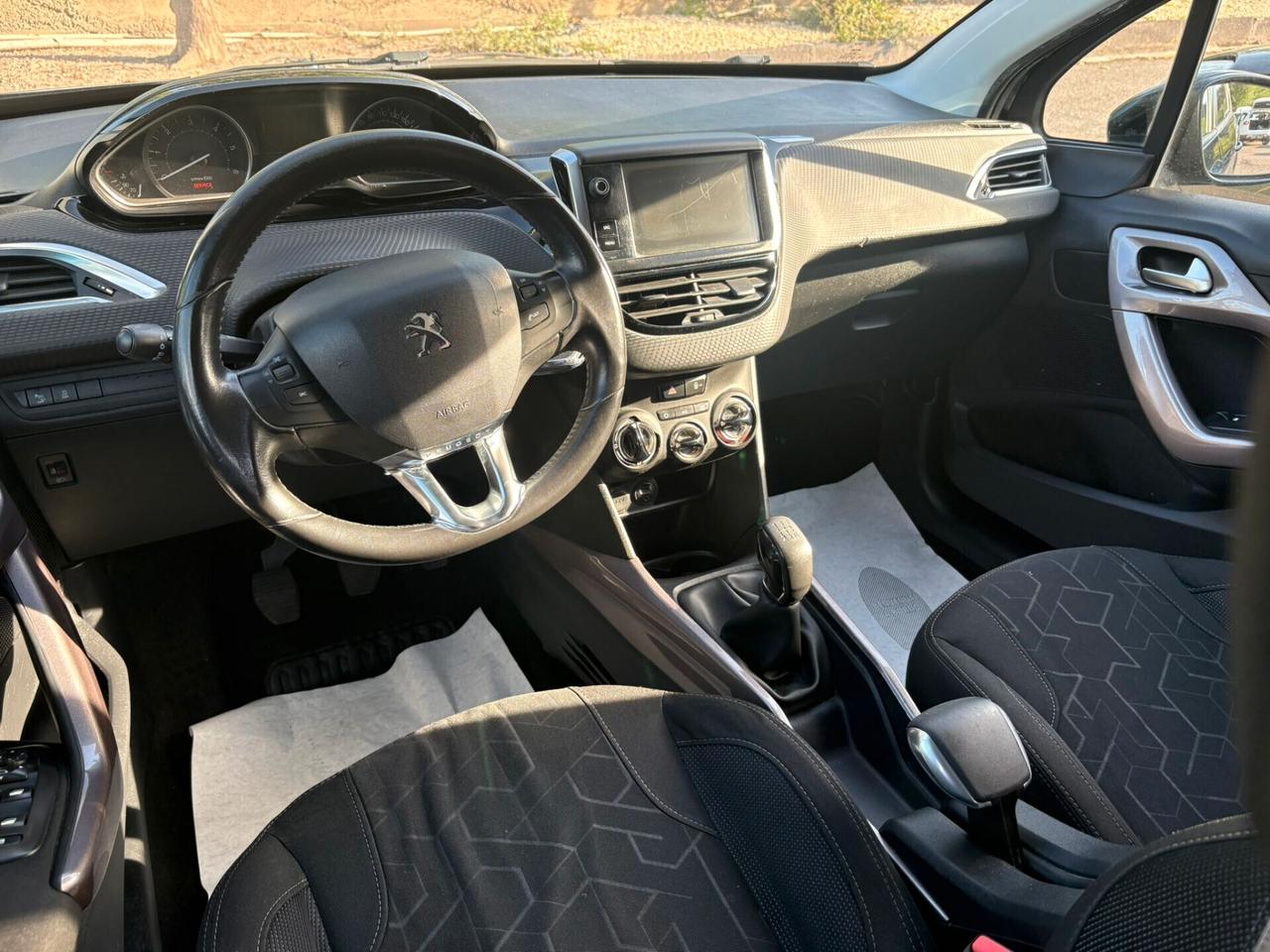 Peugeot 2008 BlueHDi 120 S&S Allure