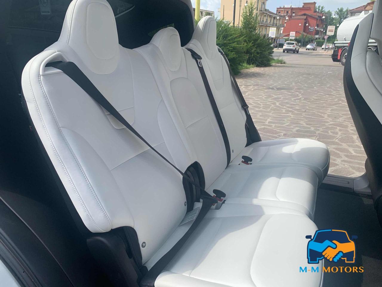 Tesla Model X 90kWh Dual Motor GANCIO TRAINO PILOT AVANZATO