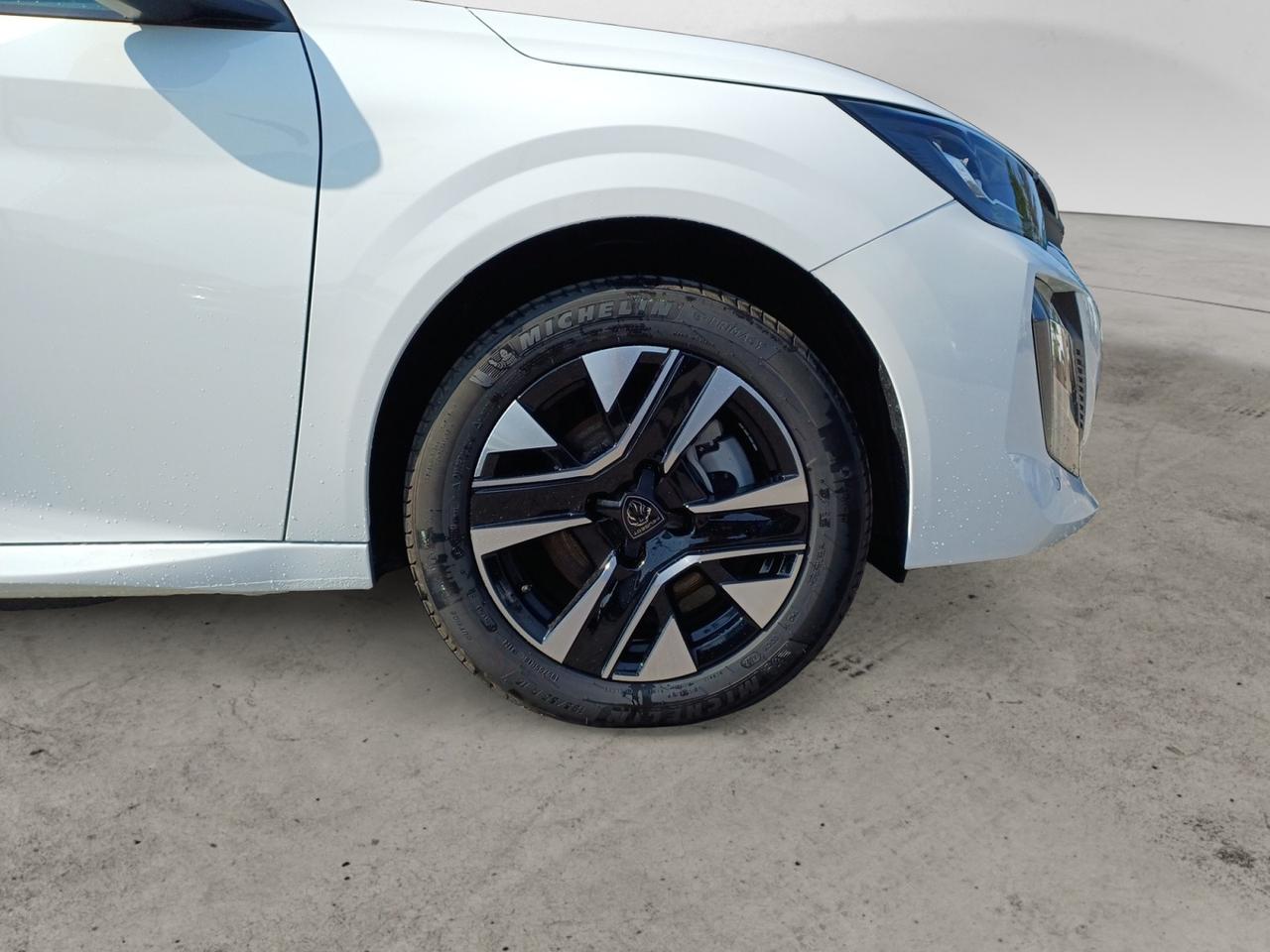 PEUGEOT e-208 ALLURE - Motore Elettrico 136cv (100kW)