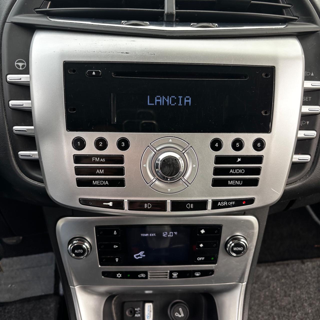 Lancia Delta 1.6 MJT DPF 105 CV Gold