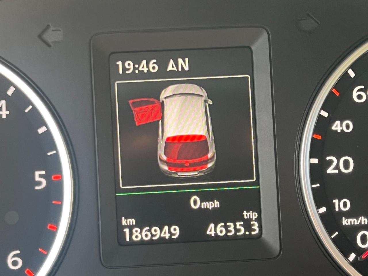 Volkswagen Tiguan 2.0 TDI 110 CV Sport & Style BlueMotion Technology