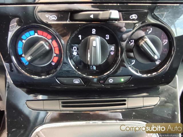 LANCIA Ypsilon 1.2 69 CV 5 porte Gold