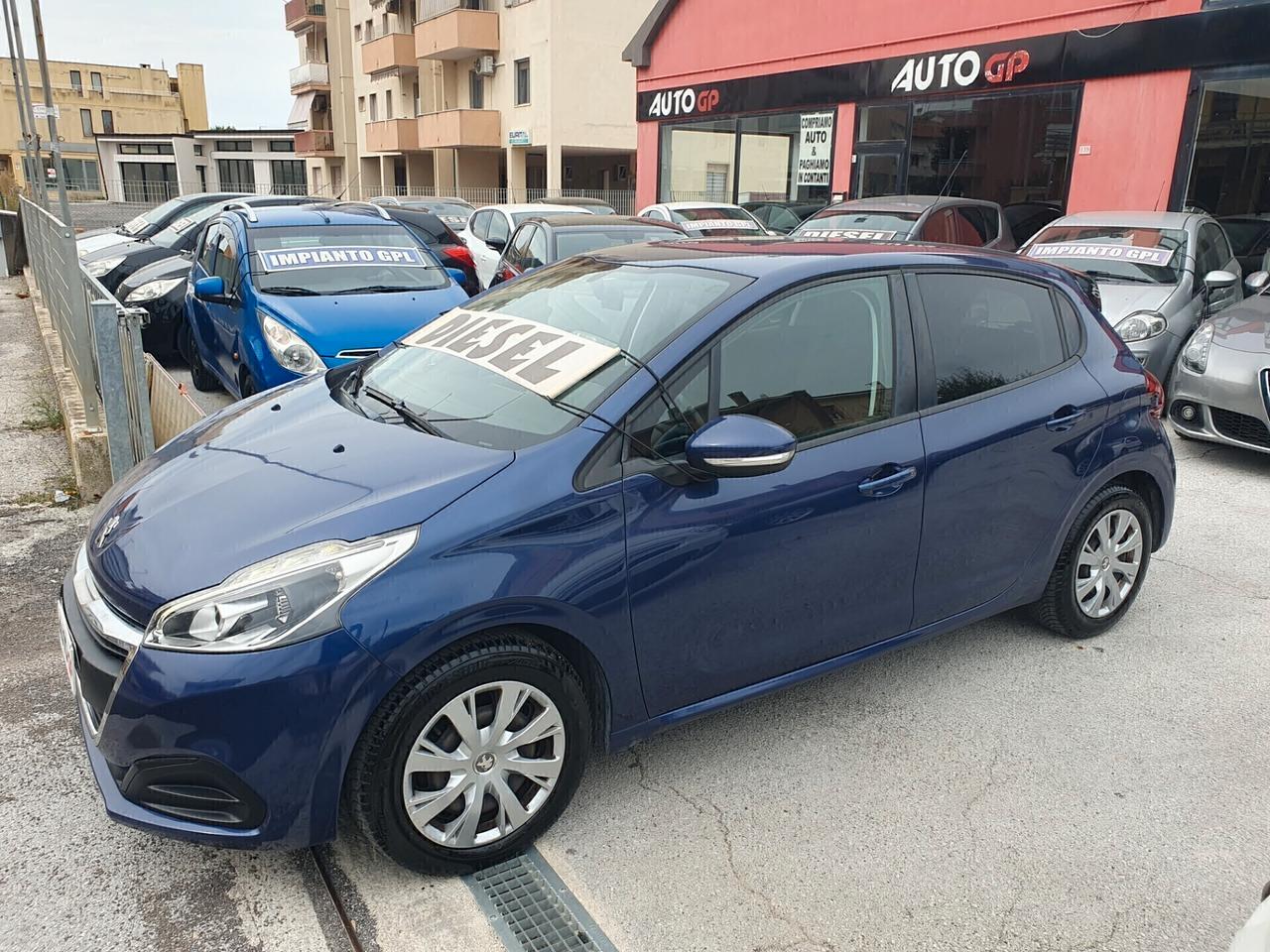 Peugeot 208 BlueHDi 1.6hdi 100cv Neop 2016