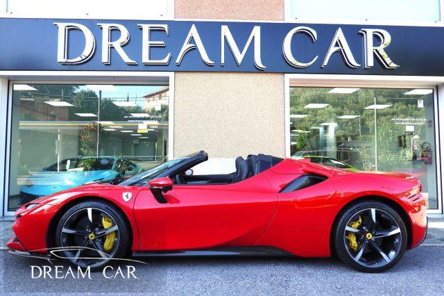 FERRARI SF90 Spider CON PIU' DI ? 100.000 DI OPTIONALS