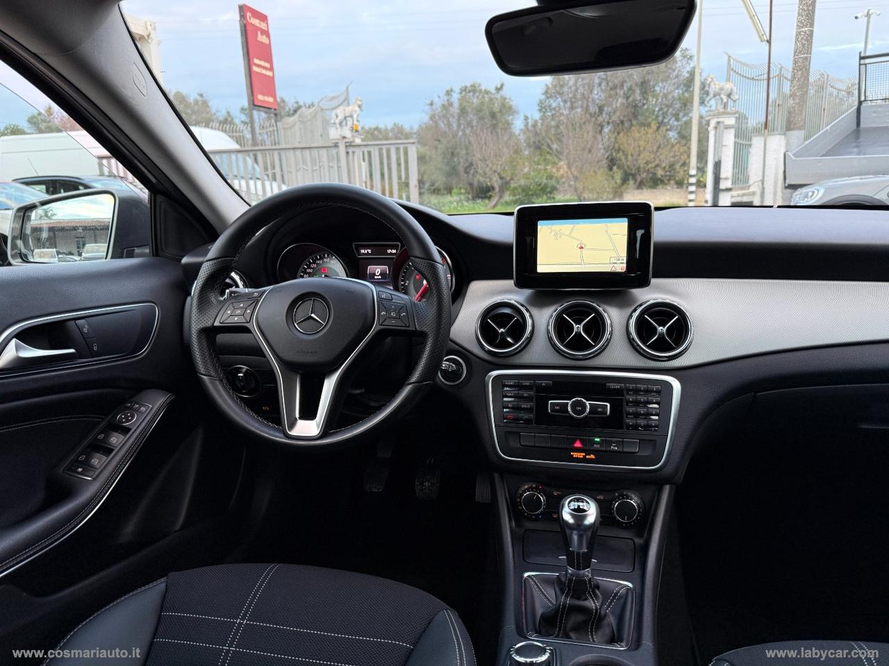 MERCEDES-BENZ GLA 200 CDI Sport