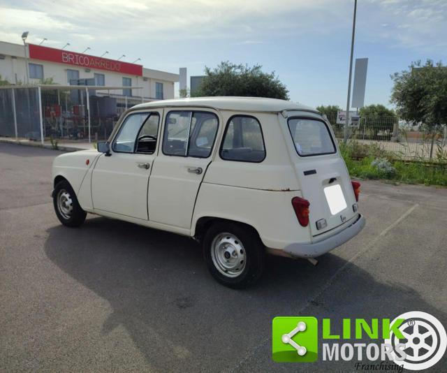 RENAULT R 4 R4