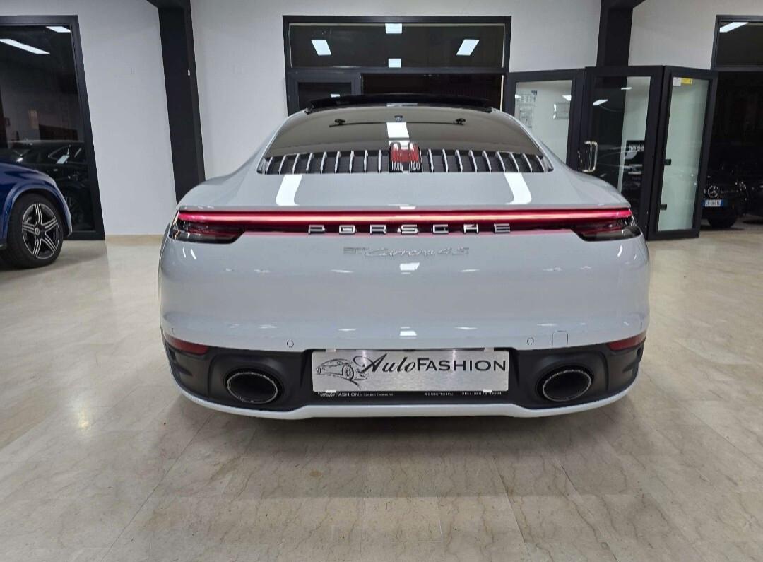 Porsche 992 Carrera 4S (Tetto-Chrono-Asse sterzante)