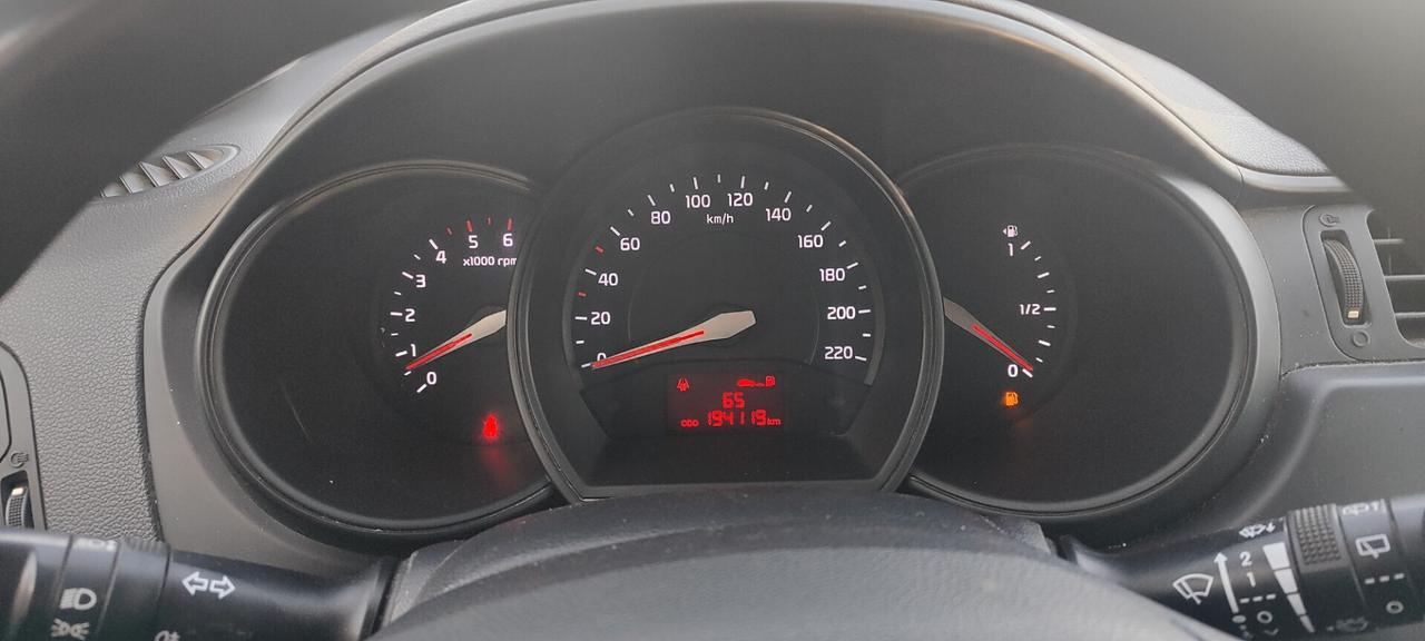 Kia Rio 1.1 CRDi WGT 5p. EX