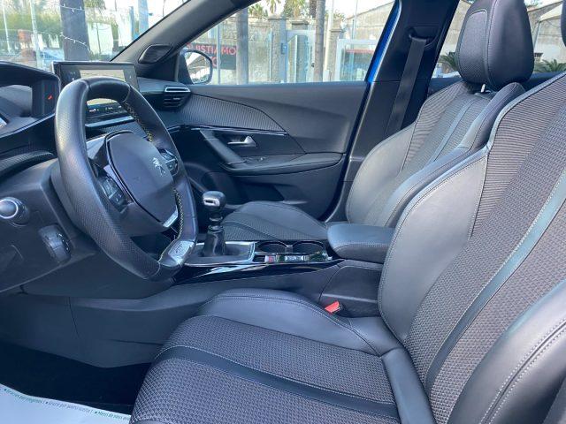 PEUGEOT 2008 PureTech 130 S&S GT Line