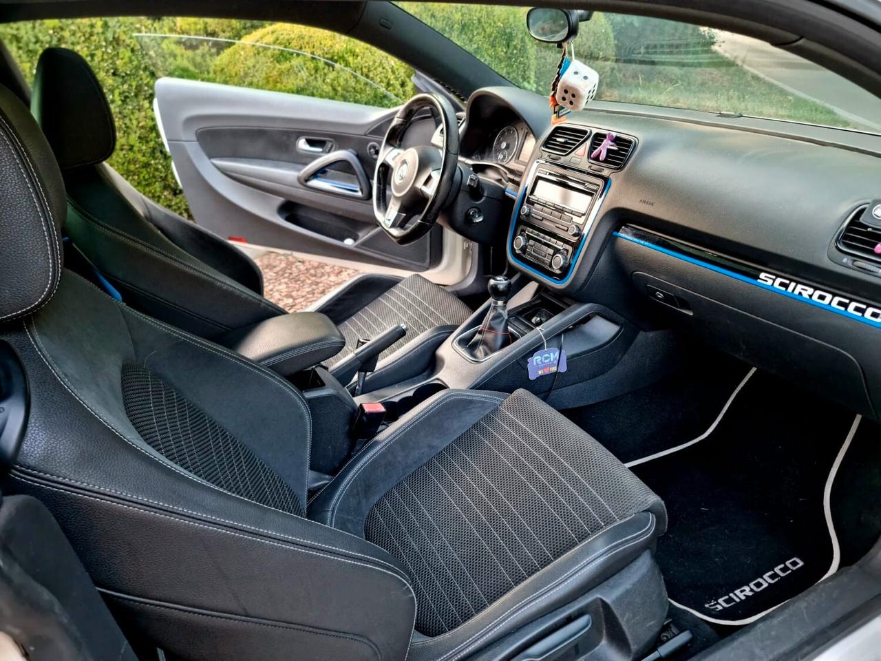 Volkswagen Scirocco 1.4 TSI ADATTA A NEOPATENTATI