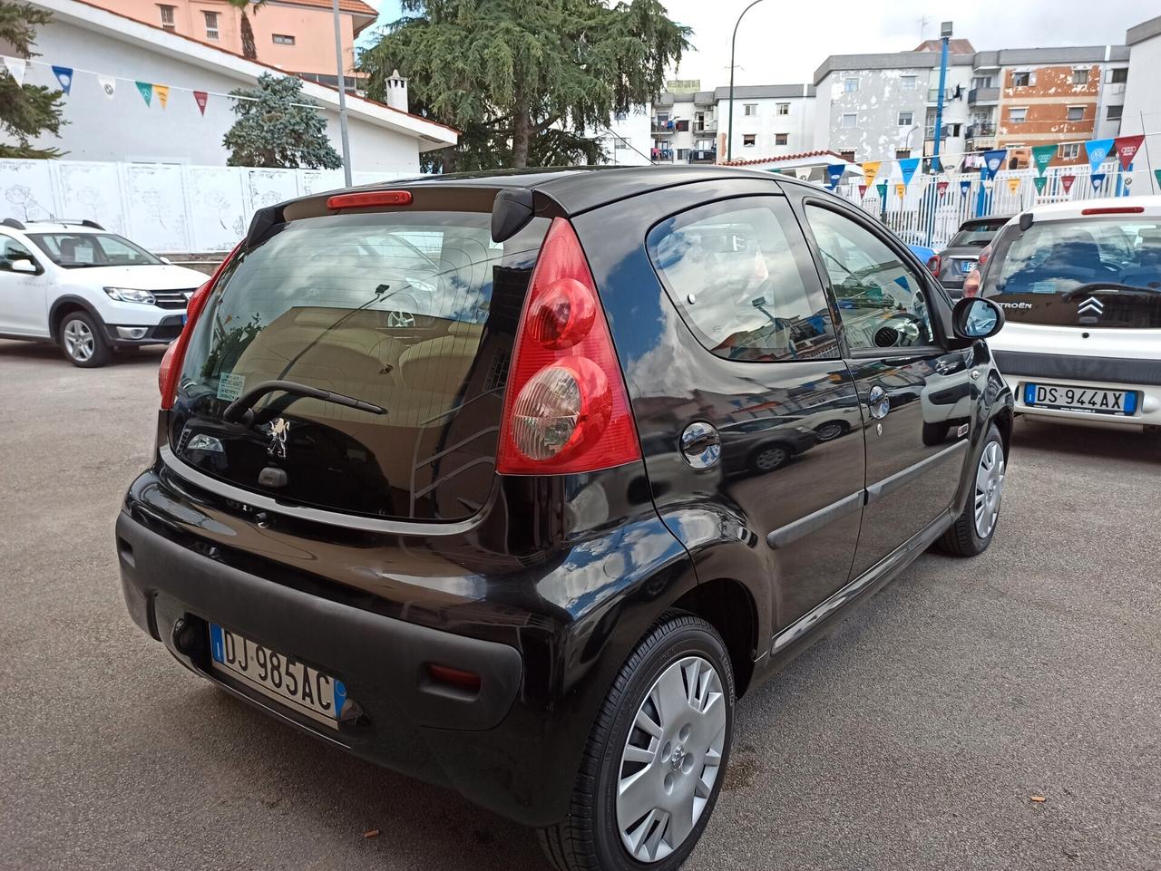 Peugeot 107 1.0 68 CV 5p. Sweet Years