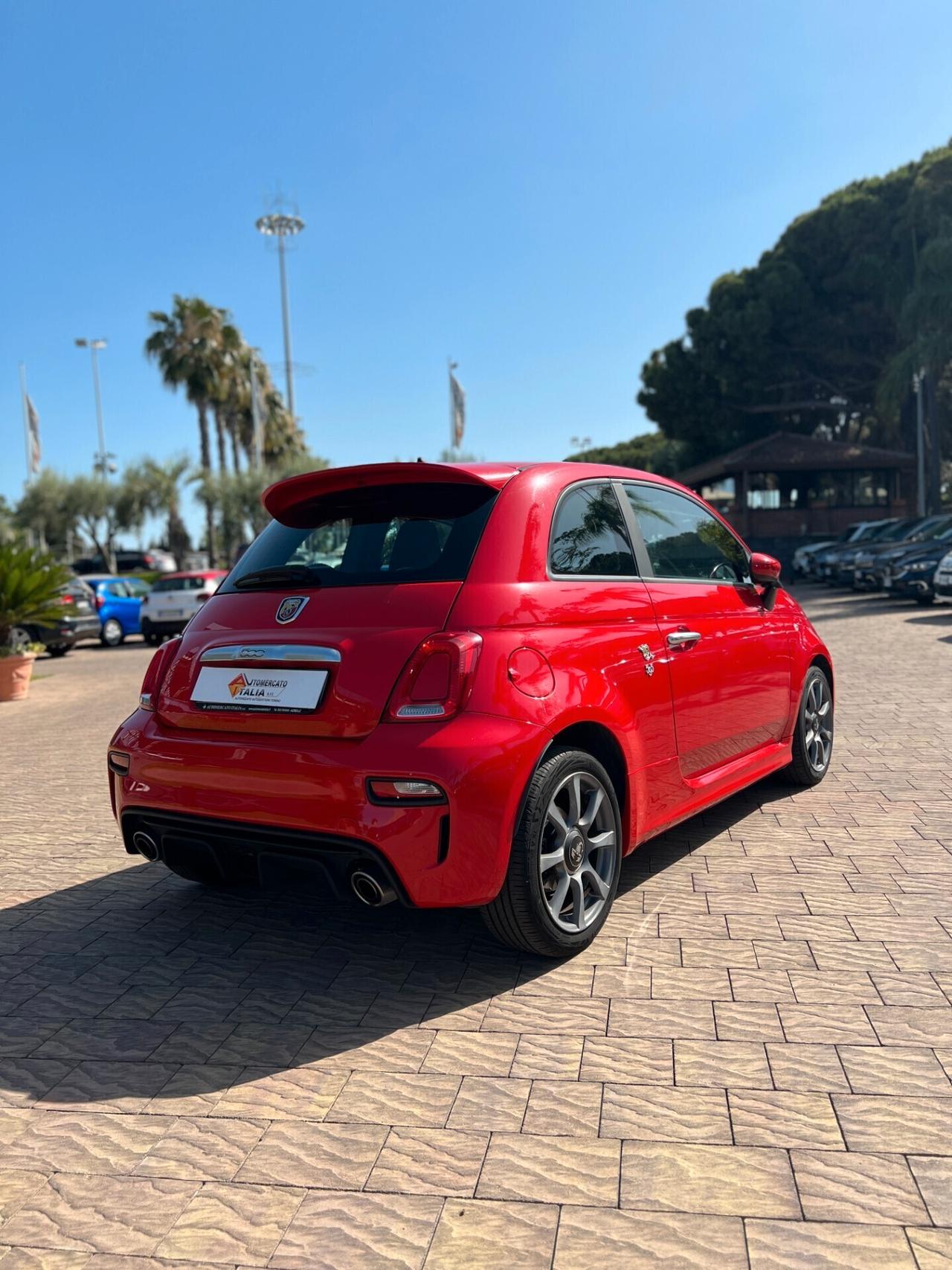 Abarth 595 1.4 Turbo T-Jet 145 CV