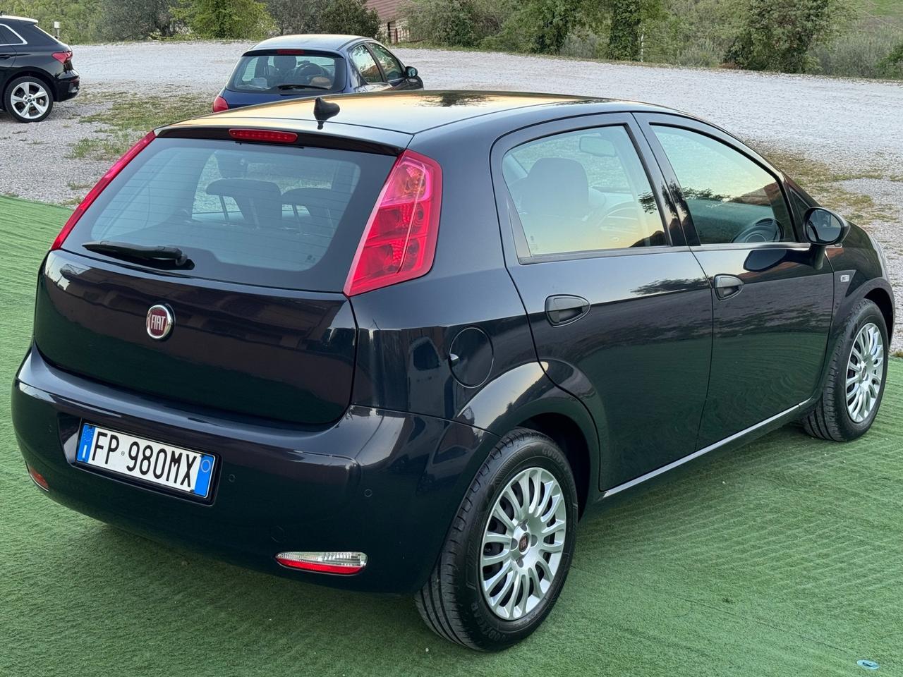 Fiat Punto 1.3 MJT II S&S 95 CV 5 porte Street
