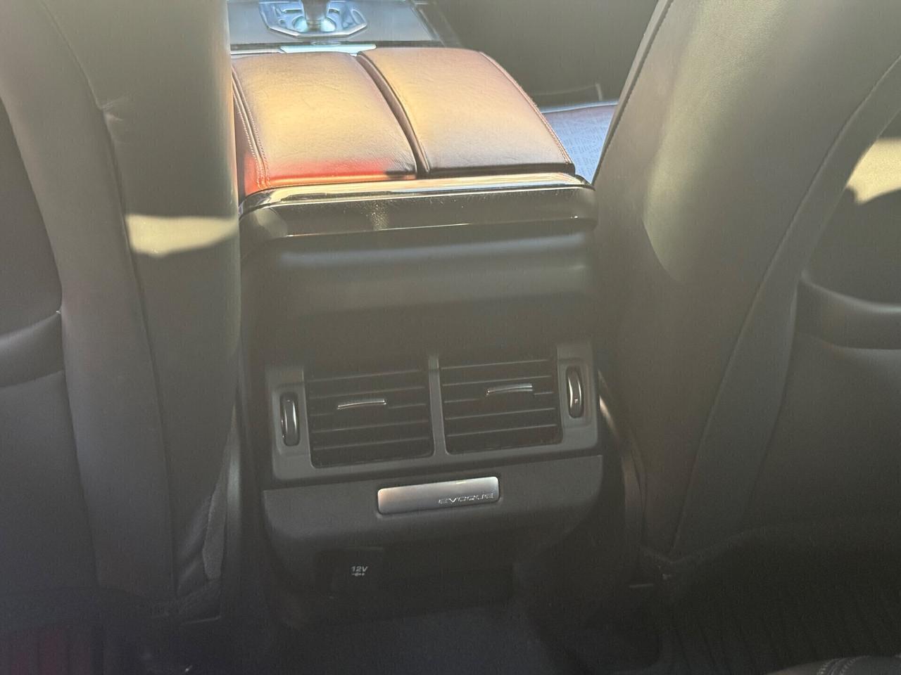 Land Rover Range Evoque 2.0D I4 180 CV AWD Auto R-Dynamic HSE