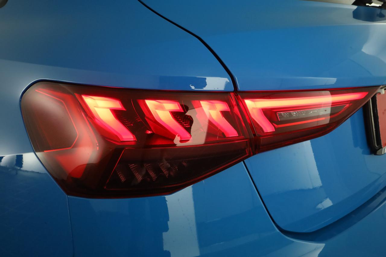 AUDI A3 4ª serie A3 SPB 35 TDI S tronic S line edition