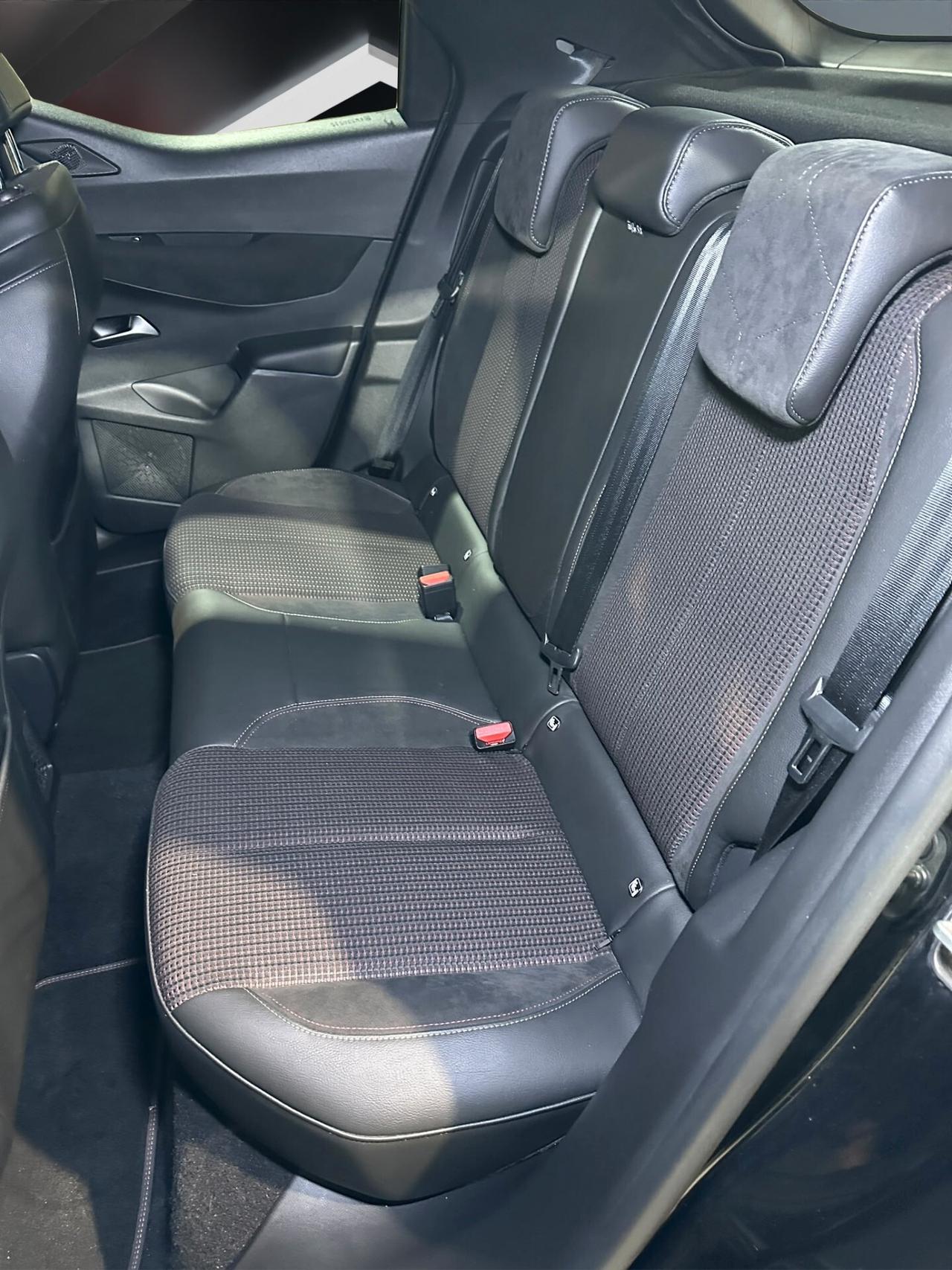 Ds 3 Crossback 1.5 bluehdi Performance Line 130cv auto