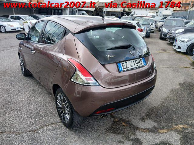 LANCIA Ypsilon 1.2 69 CV 5 porte Platinum