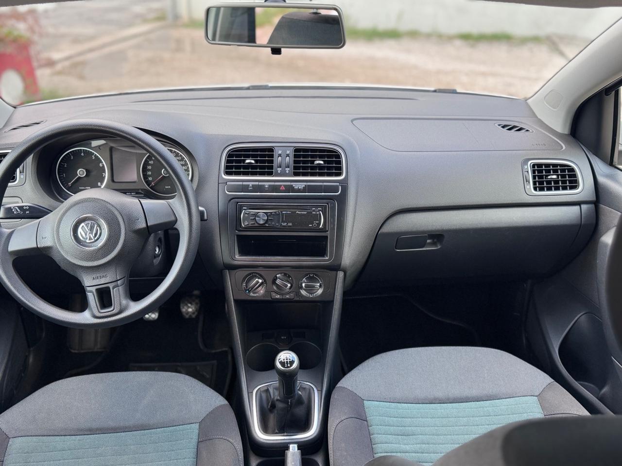 VW Polo 1.2 Benzina 70cv 99.000km - Neopatentati