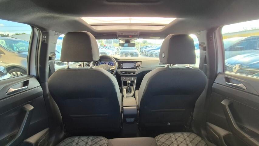 Volkswagen Taigo 1.0 TSI 110 CV R-Line (TETTO APRIBILE) - 2022