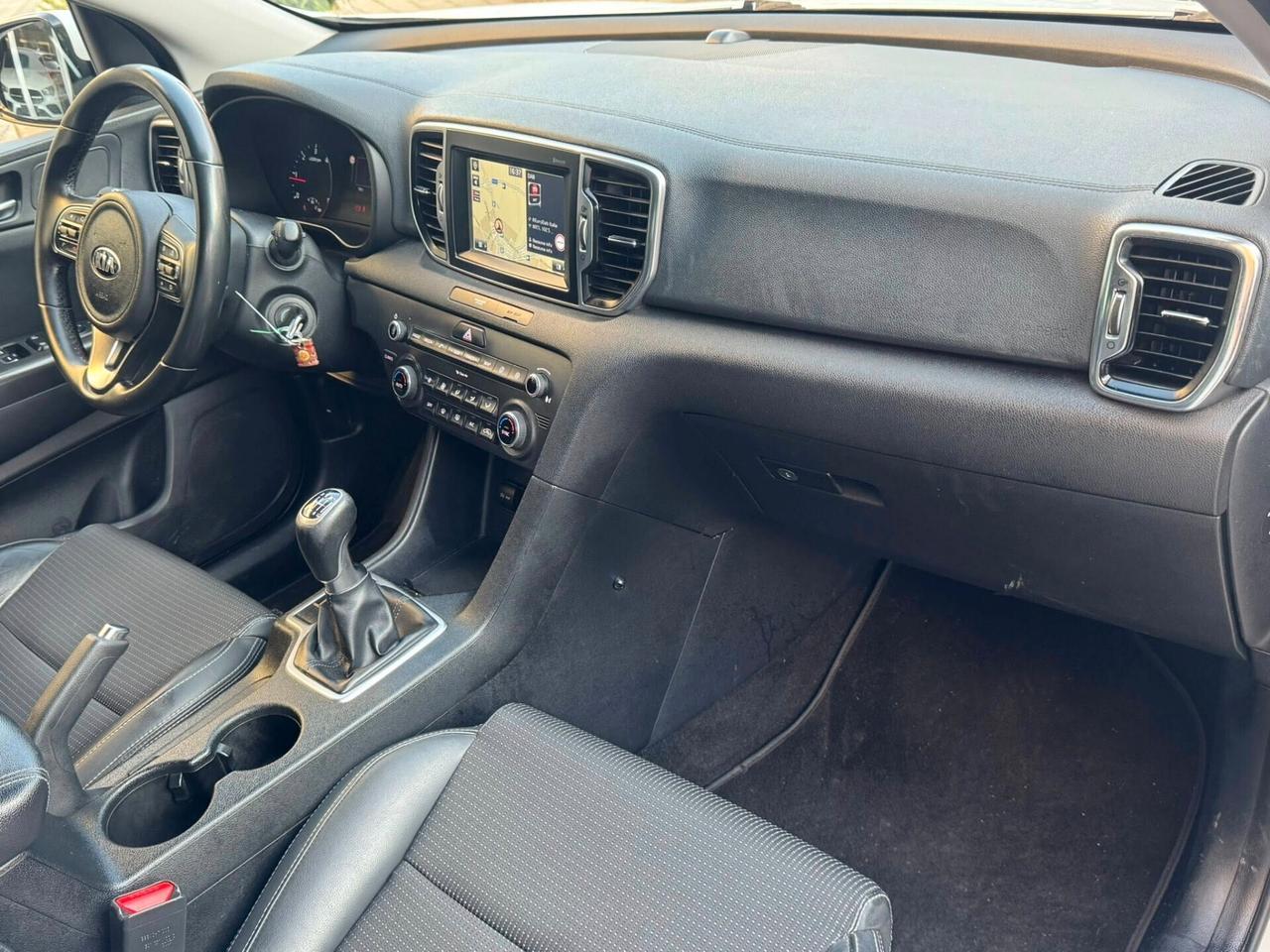 KIA SPORTAGE 1.7 CRDI 115 CV. CLASS NAVI+CERCHI+RETROCAMERA