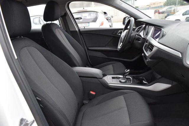 BMW 116 d 5p. Business Advantage