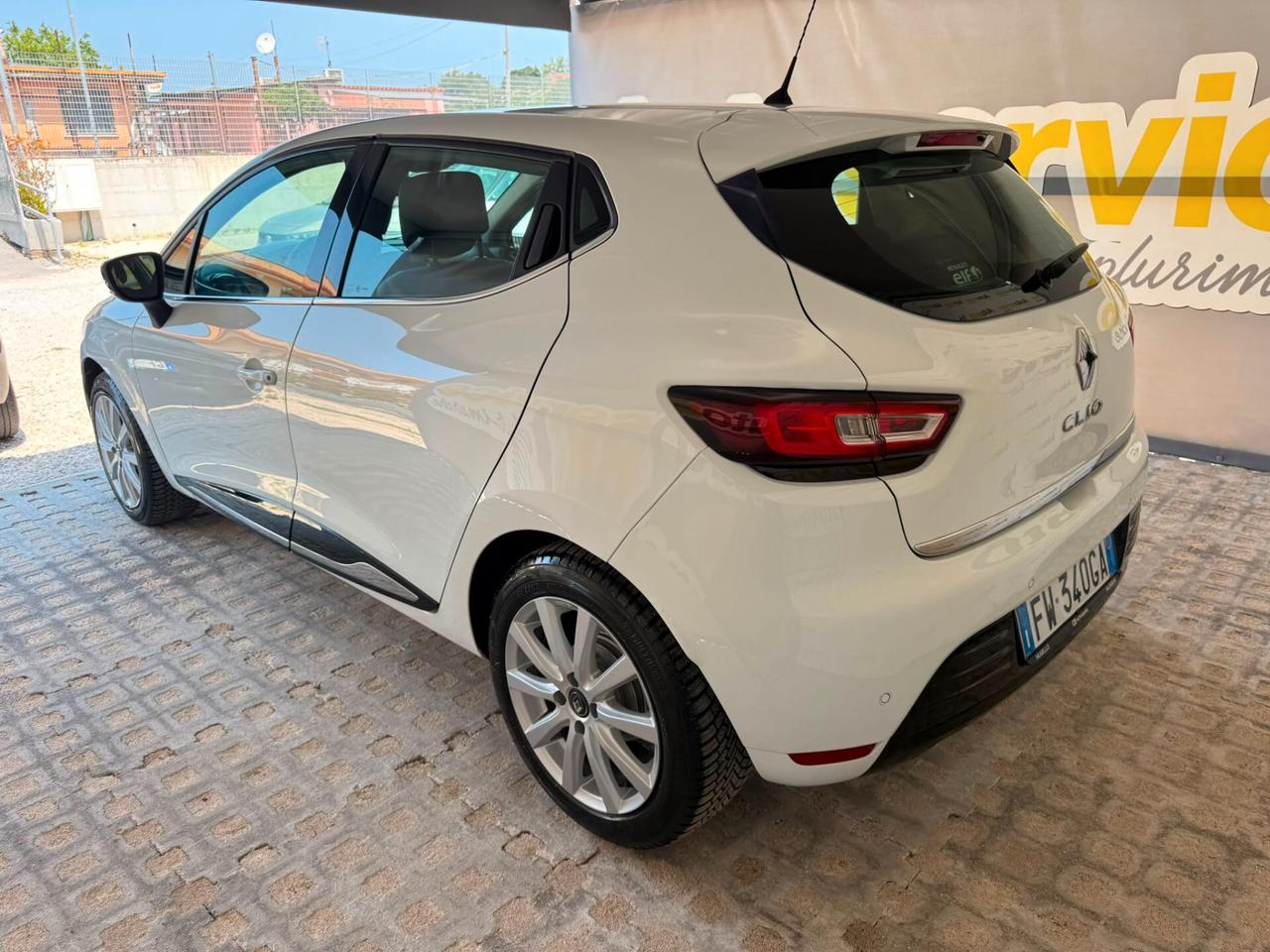 Renault Clio TCe 12V 90 CV GPL 5 porte Moschino Zen
