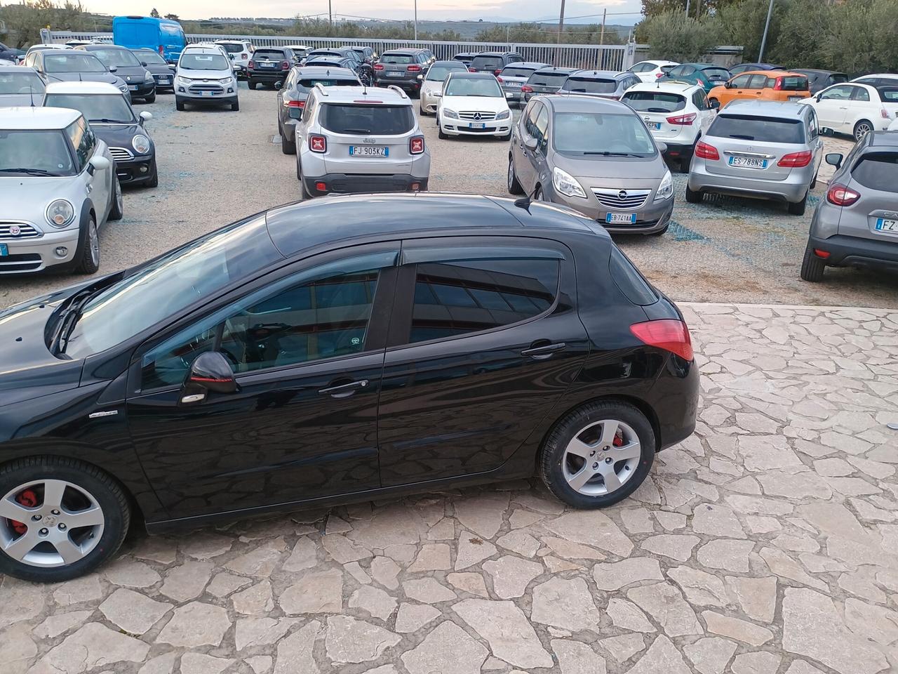 Peugeot 308 1.6 HDi 90CV FAP 5p. Premium