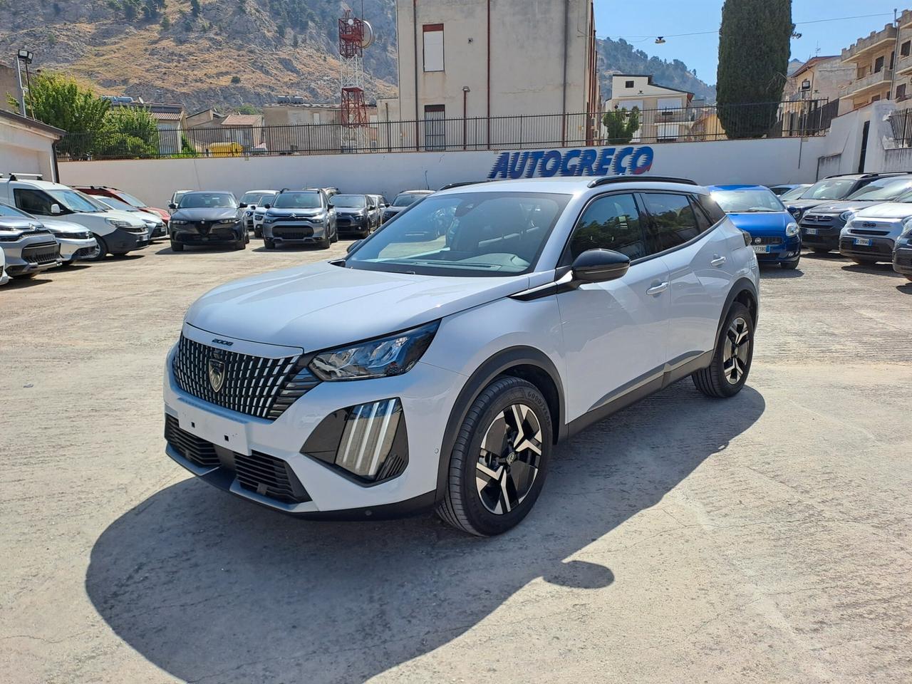 Peugeot 2008 PureTech 100 S&S Allure