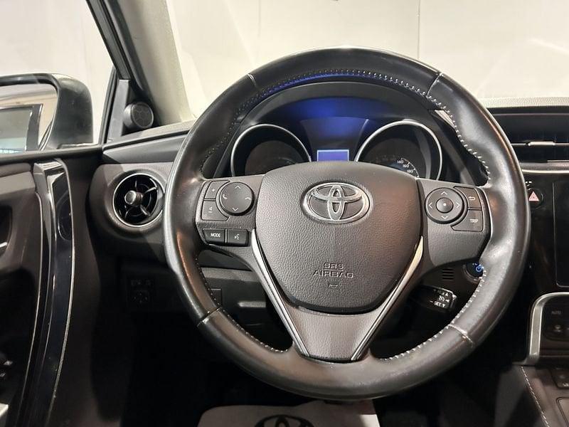 Toyota Auris 1.8 Hybrid E-CVT Lounge AREA C FREE