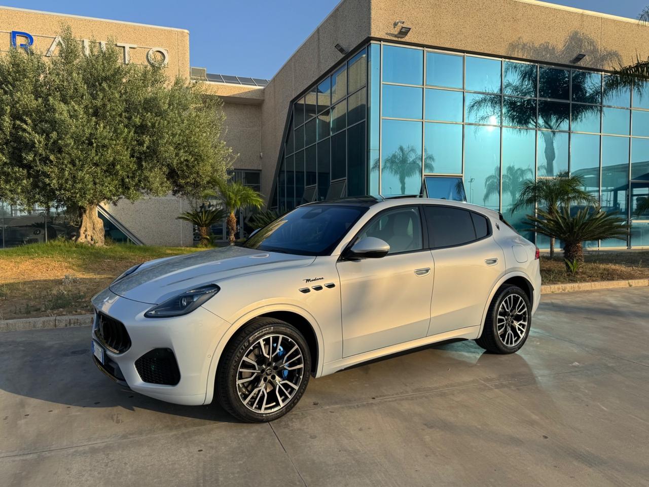 Maserati Grecale MHEV 2.0 330 CV AWD Modena