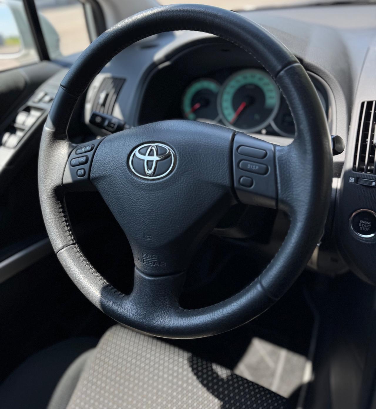 Toyota Corolla Verso 1.8 16V MMT MY'08 7posti AUTOMATICA