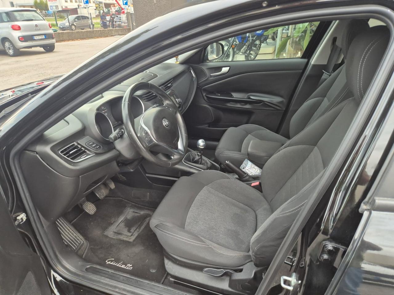 AR Giulietta 1.6 JTDm BUSINESS E6B--OK Neopat.!!!