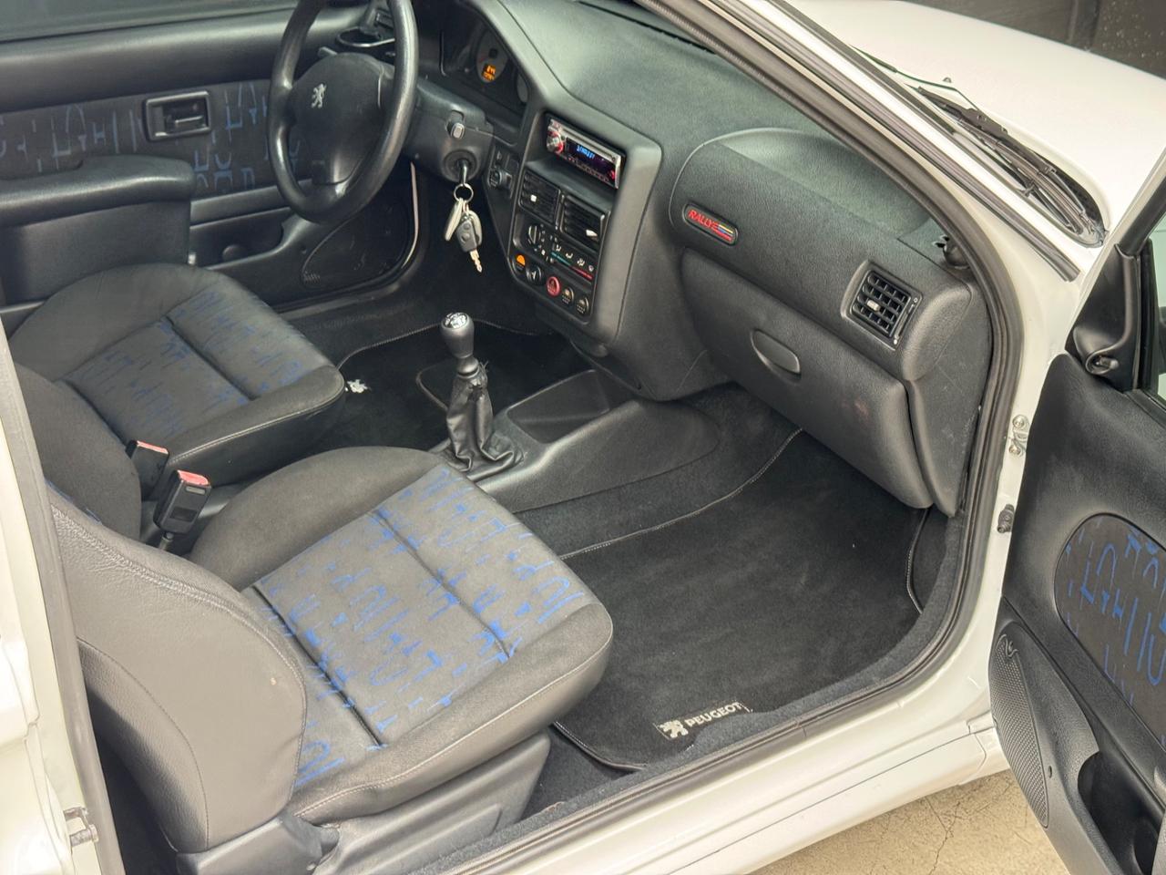 Peugeot 106 1.6i 16V cat 3 porte Rallye