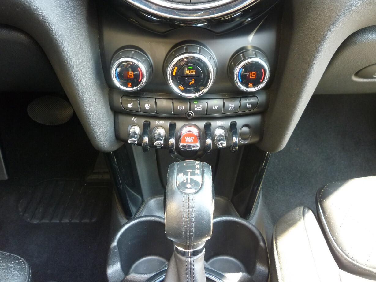 Mini 1.5 Cooper Hype Cabrio