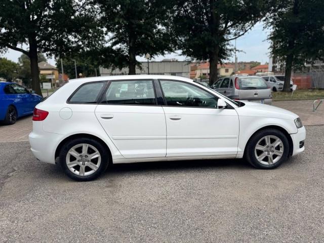 Audi A3 Sportback 1.6 tdi Ambition