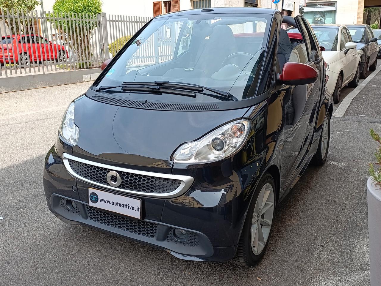 Smart ForTwo 1.0 71cv cabrio passion FL Capote Rossa