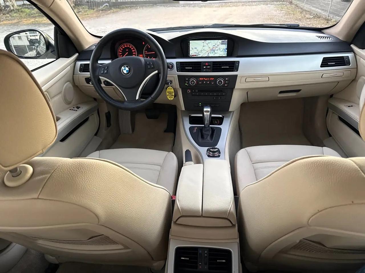 BMW 320 d coupe 320d xdrive Futura+Navi+Pelle