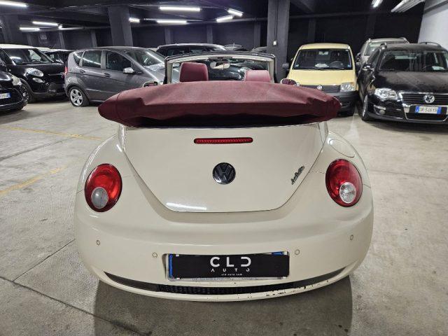 VOLKSWAGEN New Beetle 1.6 Cabrio Lim. Red Edt.