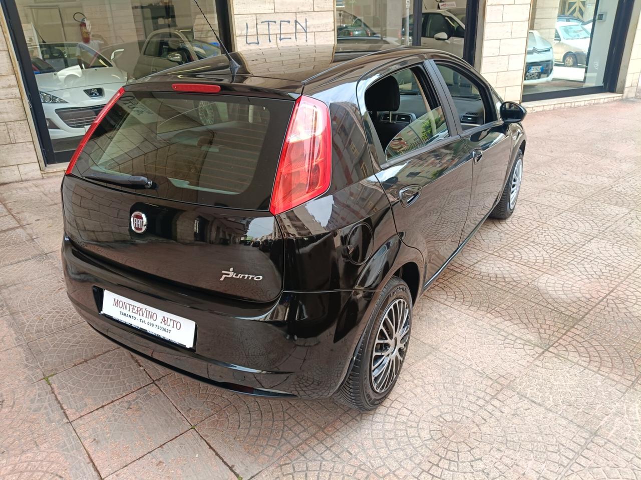 FIAT GRANDE PUNTO 1.2 5PORTE-NEOPATENTATI -Euro 4350