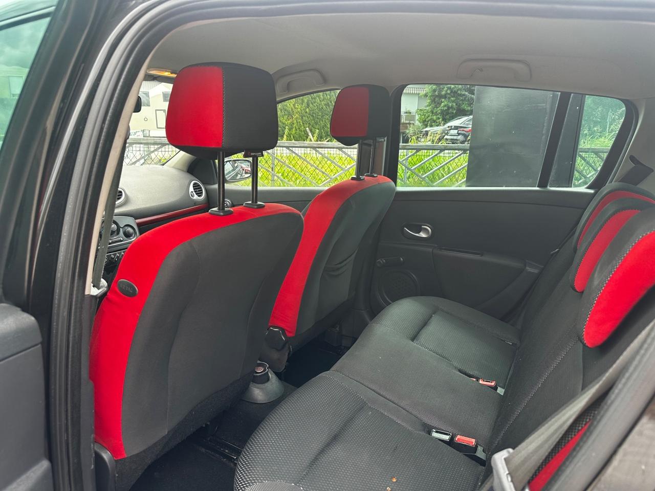 Renault Clio 1.2 16V 5 porte Dynamique