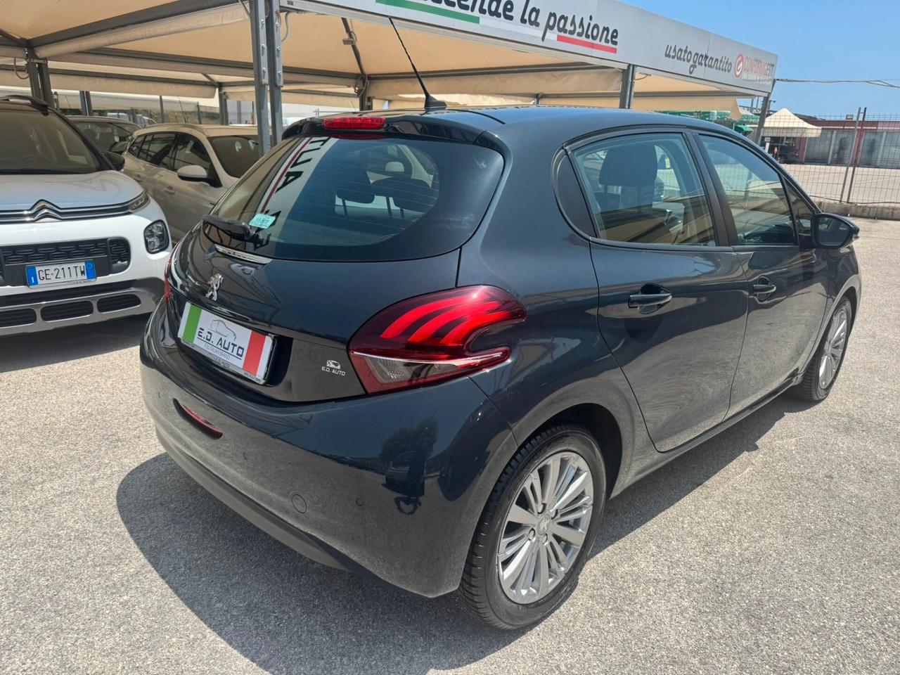 PEUGEOT 208 1.2 BENZINA PURETECH ECCELLENTI CONDIZIONI